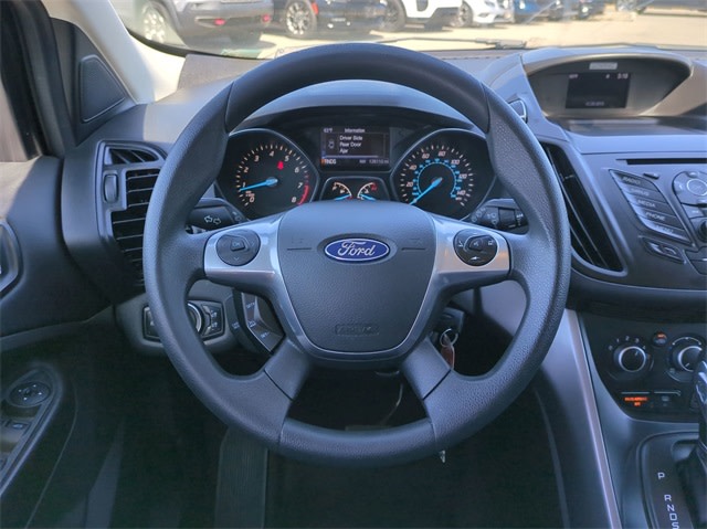 2016 Ford Escape SE 13
