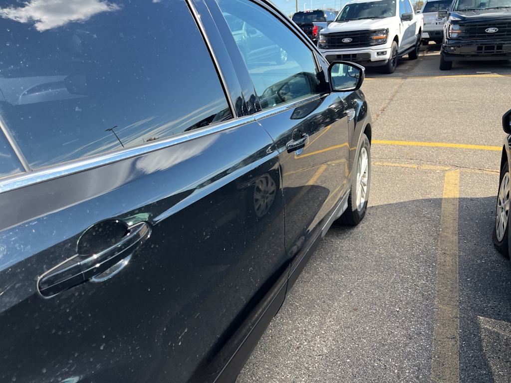 Thumbnail: 2018 Ford Escape - 19