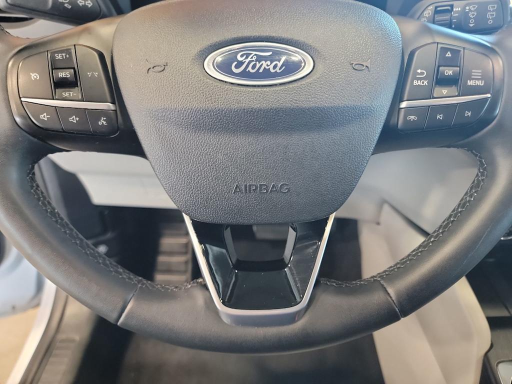 Thumbnail: 2023 Ford Escape - 19