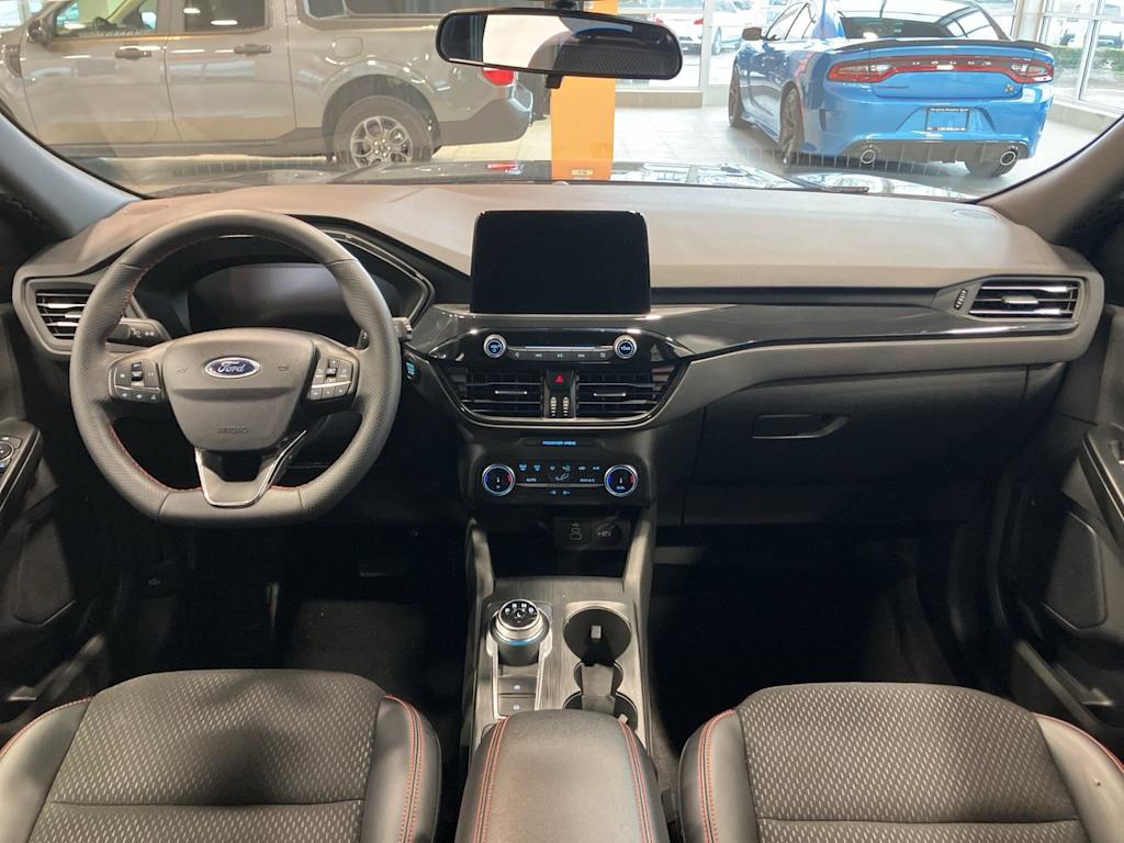 Thumbnail: 2025 Ford Escape - 2