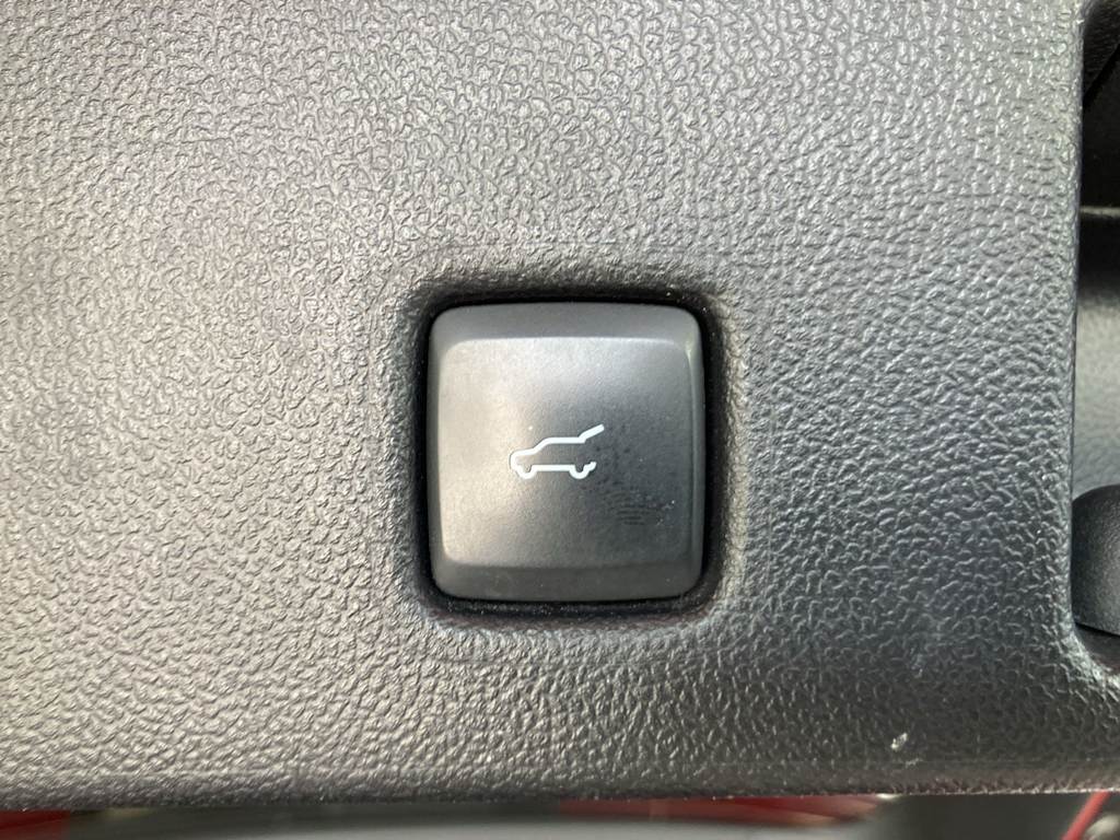 Thumbnail: 2021 Ford Escape - 33