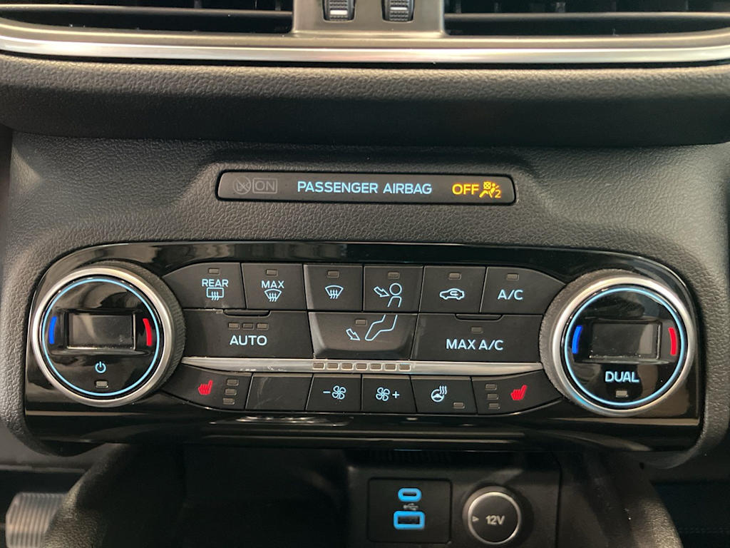 Thumbnail: 2021 Ford Escape - 26