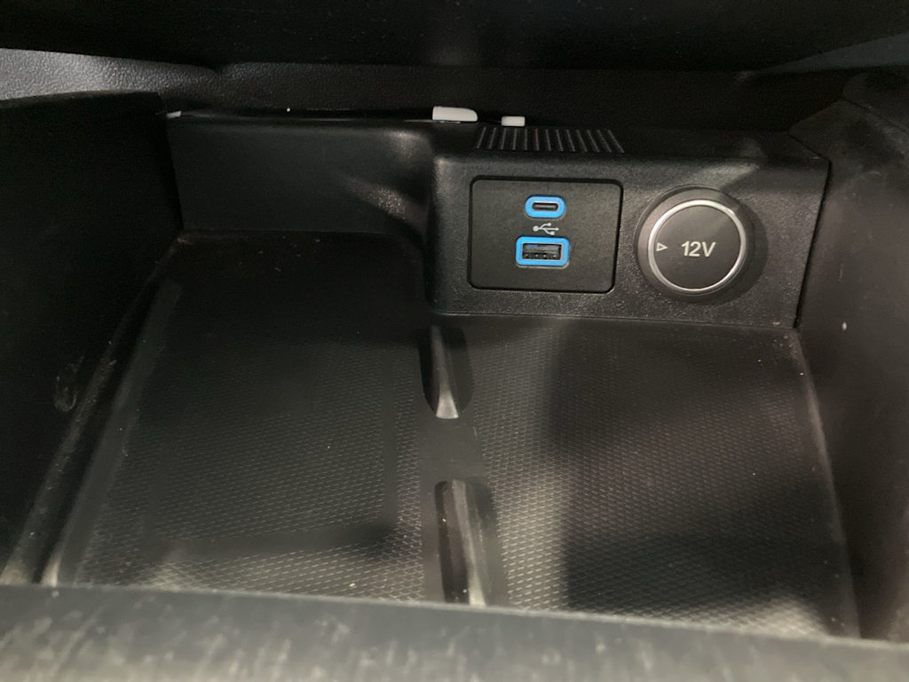 Thumbnail: 2021 Ford Escape - 14