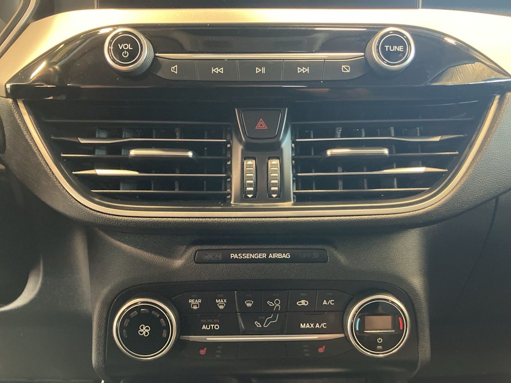 Thumbnail: 2020 Ford Escape - 22