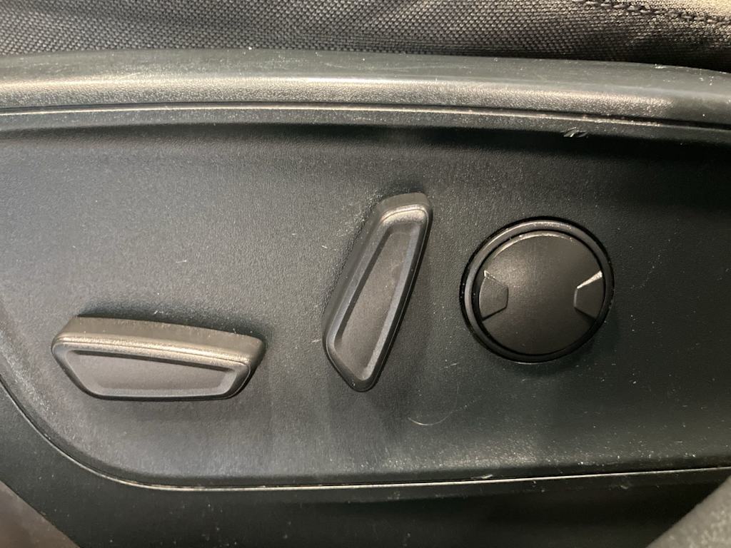 Thumbnail: 2020 Ford Escape - 18