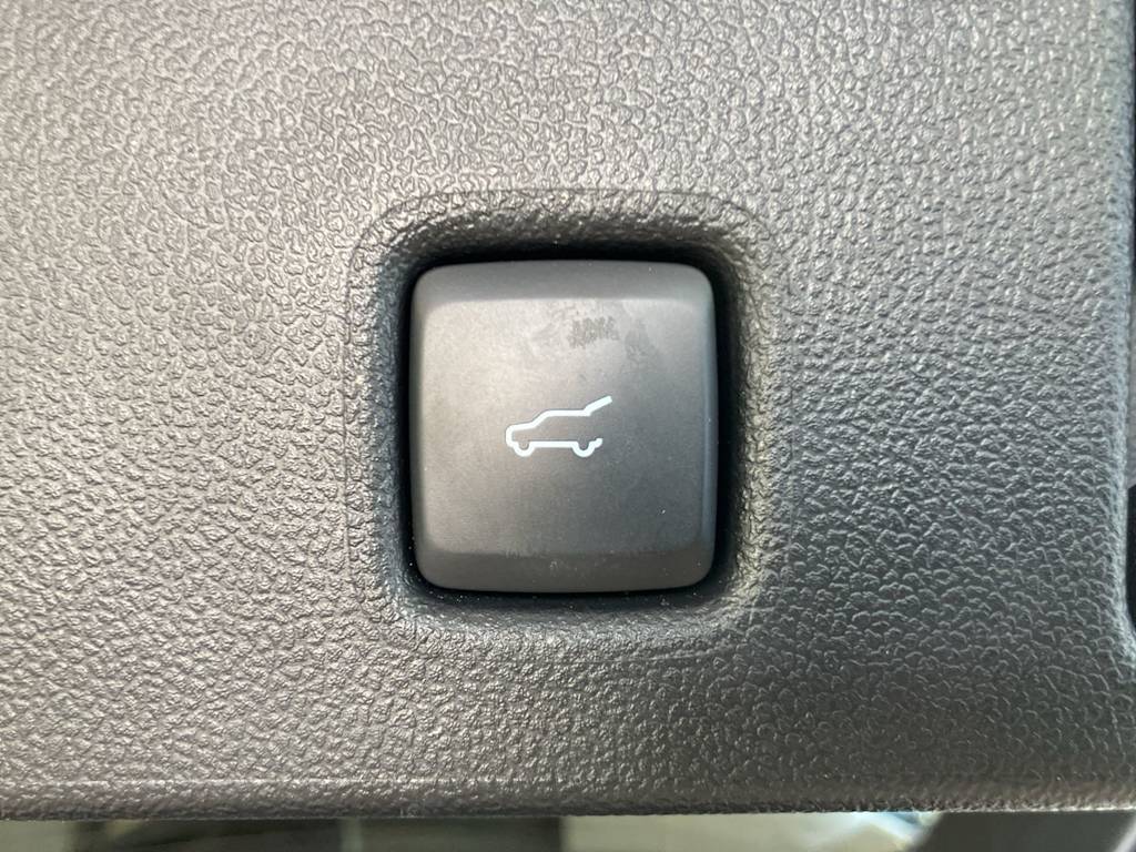 Thumbnail: 2022 Ford Escape - 28