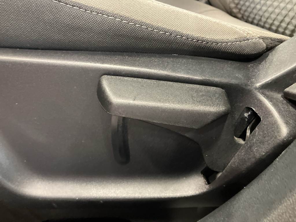 Thumbnail: 2022 Ford Escape - 20