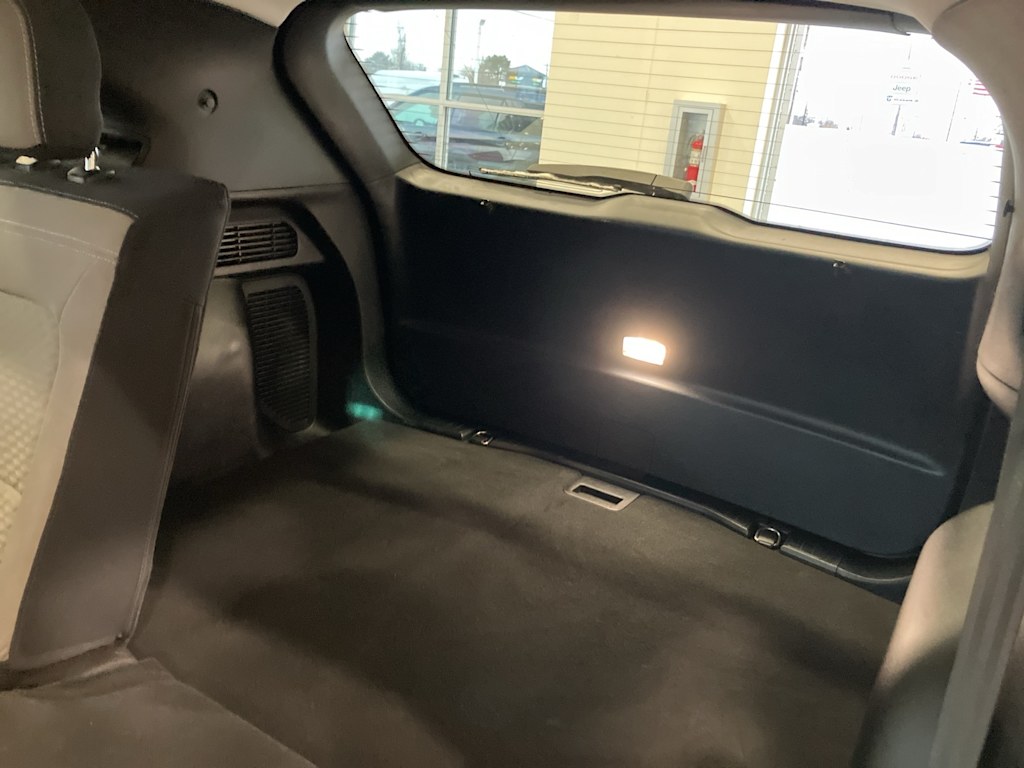 Thumbnail: 2022 Ford Escape - 25