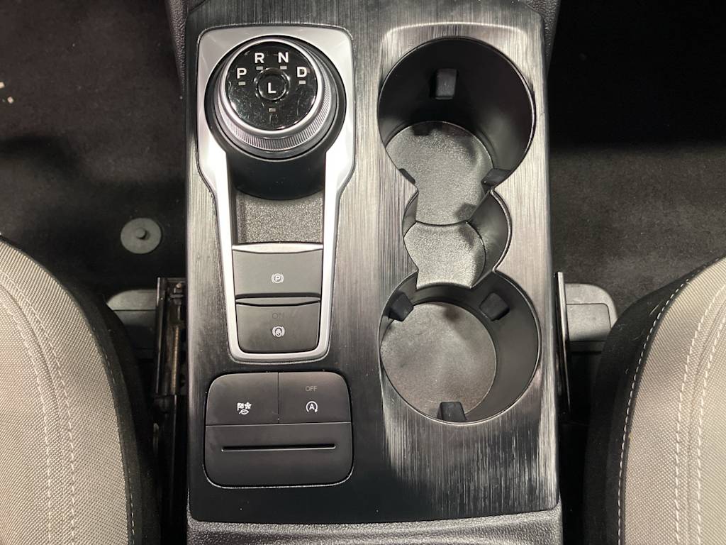 Thumbnail: 2022 Ford Escape - 11