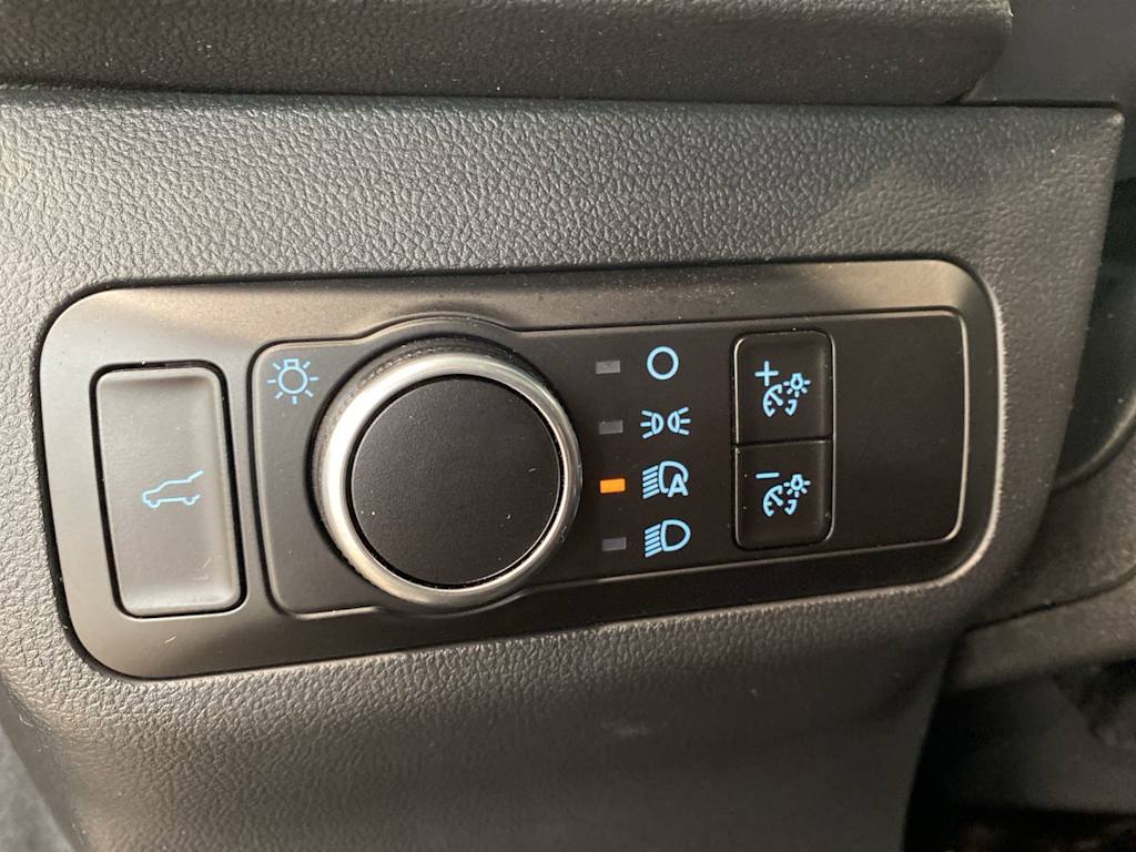 Thumbnail: 2023 Ford Escape - 23