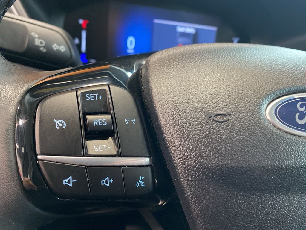 Thumbnail: 2023 Ford Escape - 24