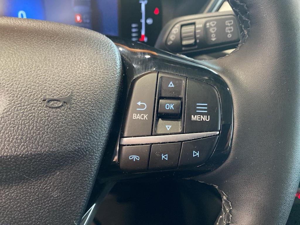 Thumbnail: 2023 Ford Escape - 25