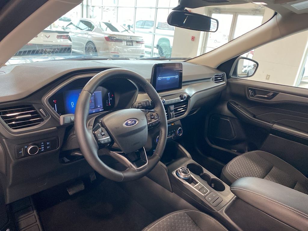 Thumbnail: 2023 Ford Escape - 2