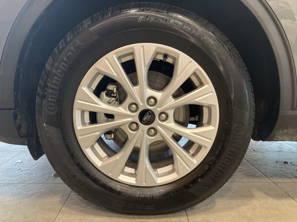 Thumbnail: 2025 Ford Escape - 7