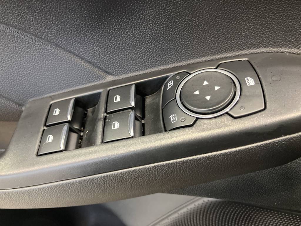 Thumbnail: 2025 Ford Escape - 19