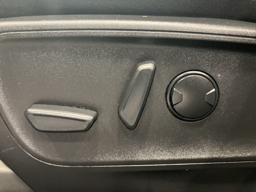 Thumbnail: 2023 Ford Escape - 18