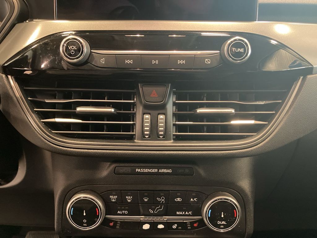 Thumbnail: 2023 Ford Escape - 11