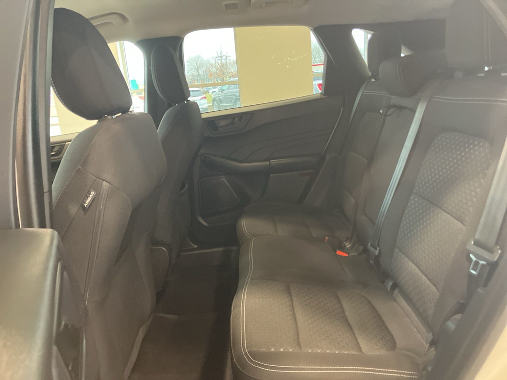 Thumbnail: 2023 Ford Escape - 9