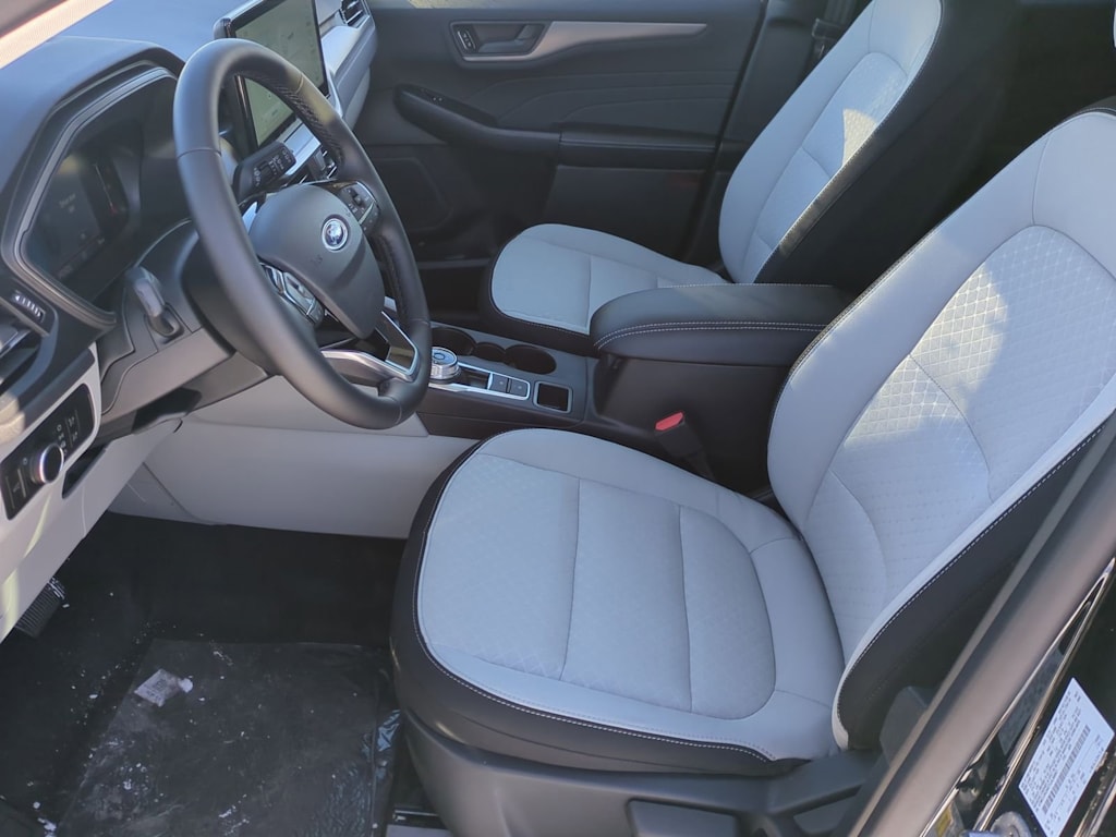 Thumbnail: 2026 Ford Escape - 10