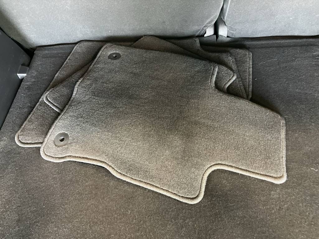 Thumbnail: 2023 Ford Escape - 15