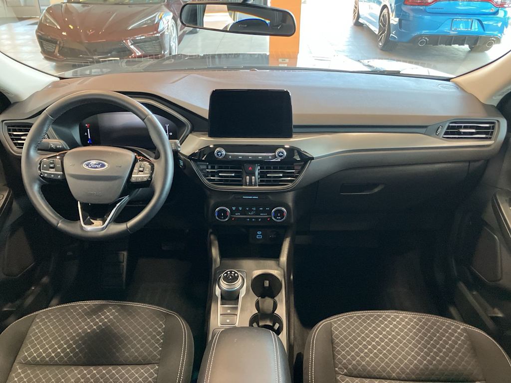 Thumbnail: 2023 Ford Escape - 2