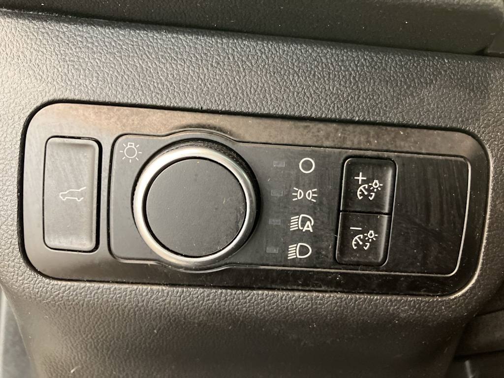 Thumbnail: 2023 Ford Escape - 20