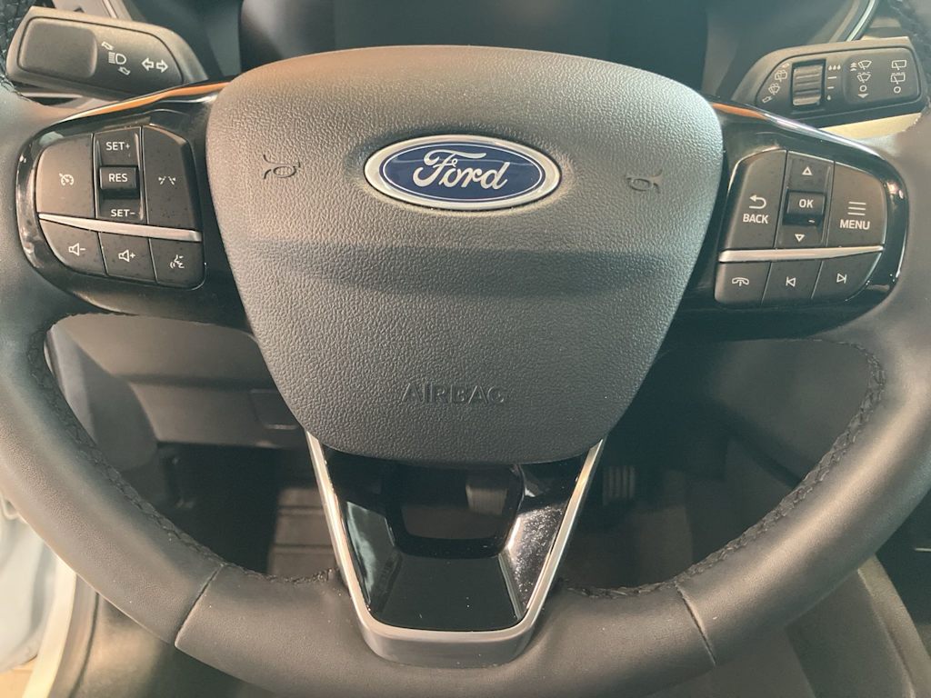 Thumbnail: 2023 Ford Escape - 21