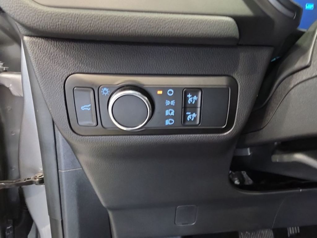 Thumbnail: 2024 Ford Escape - 24