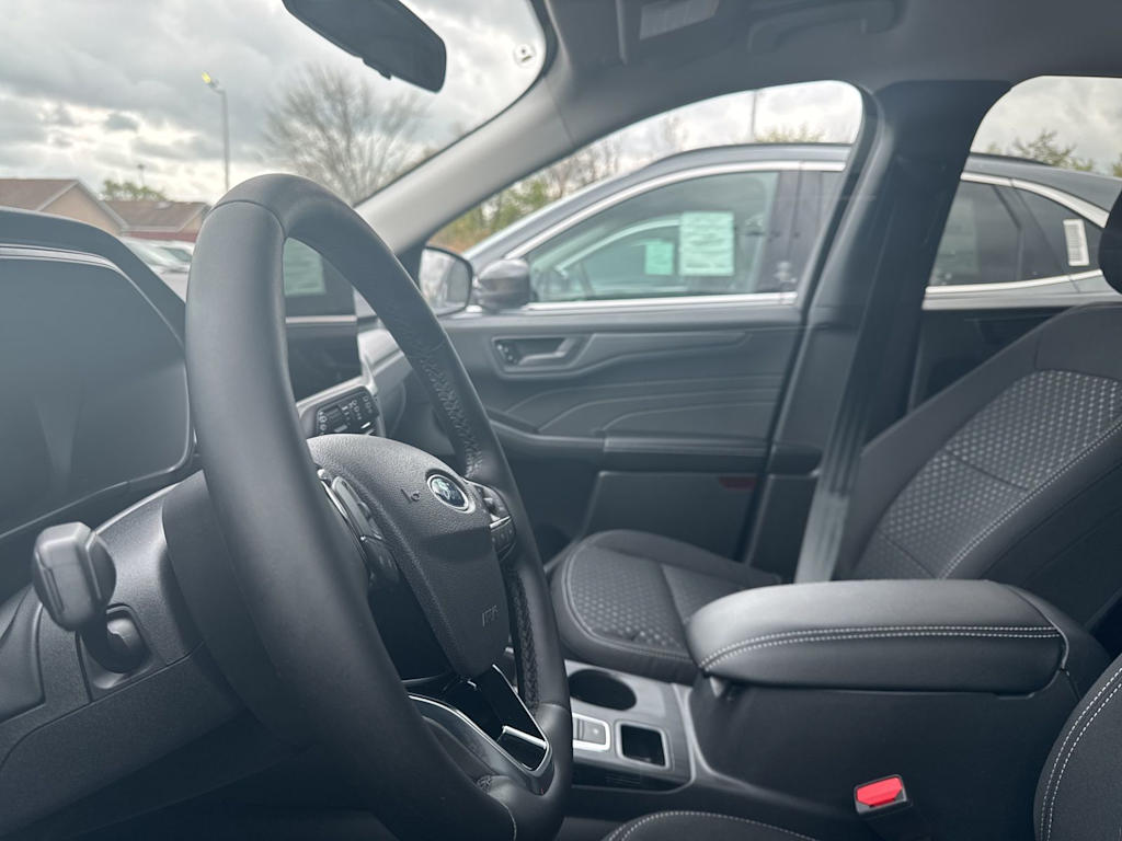Thumbnail: 2026 Ford Escape - 32