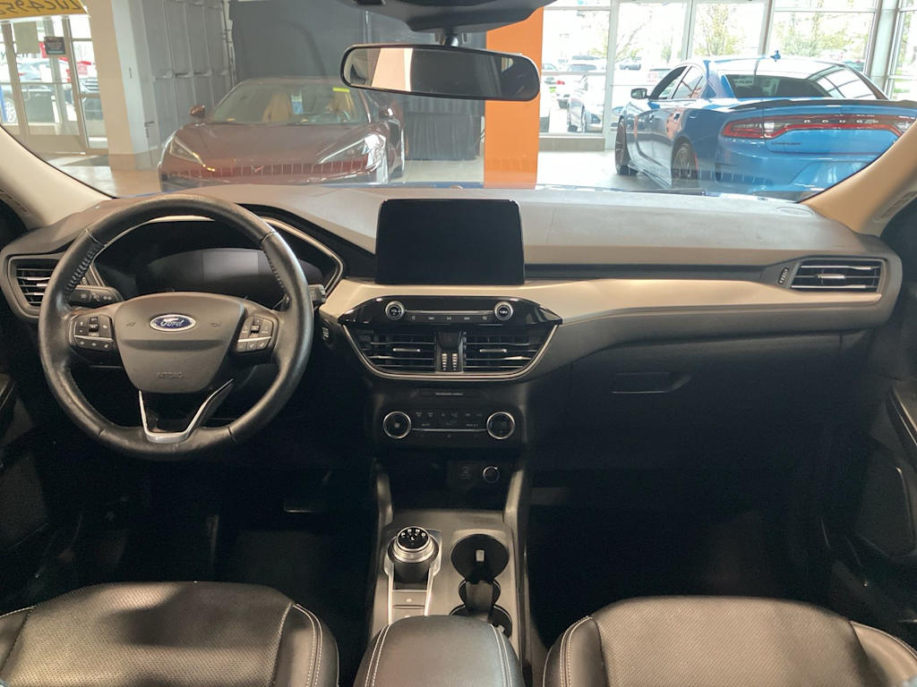 Thumbnail: 2020 Ford Escape - 2