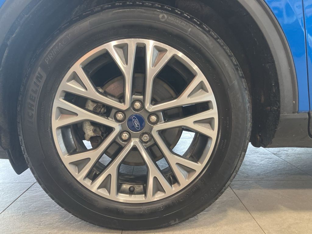 Thumbnail: 2020 Ford Escape - 7