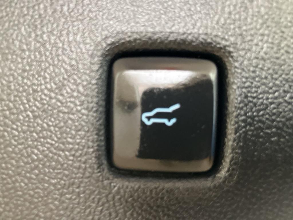 Thumbnail: 2020 Ford Escape - 15