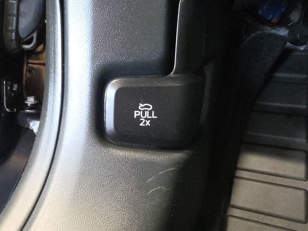 Thumbnail: 2021 Ford Escape - 28