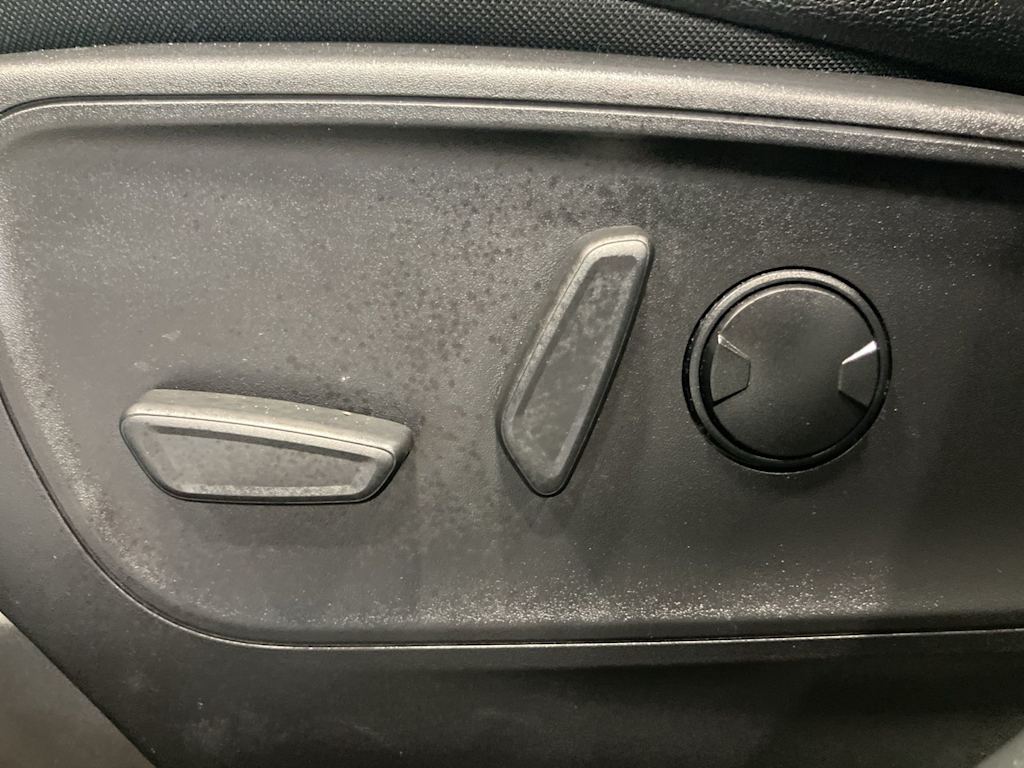 Thumbnail: 2022 Ford Escape - 17