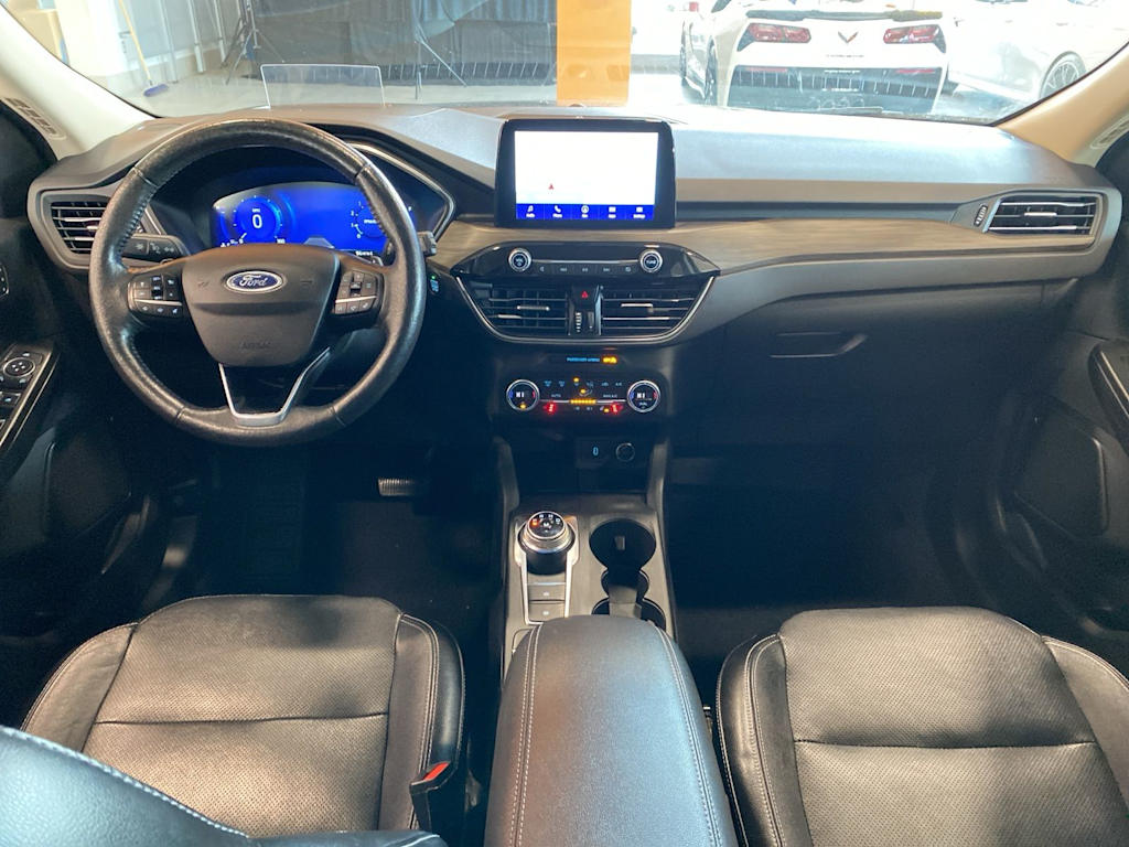 Thumbnail: 2020 Ford Escape - 8