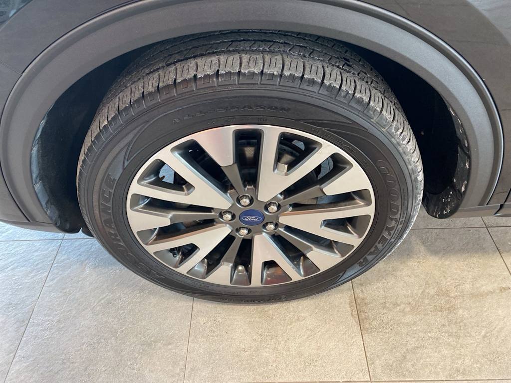 Thumbnail: 2020 Ford Escape - 7