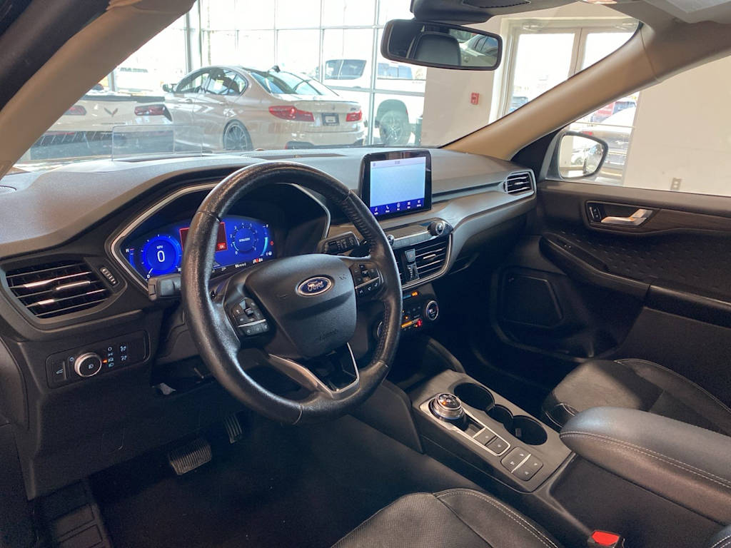 Thumbnail: 2020 Ford Escape - 2