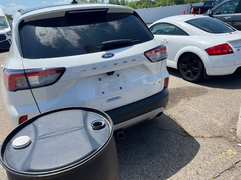 Thumbnail: 2020 Ford Escape - 18