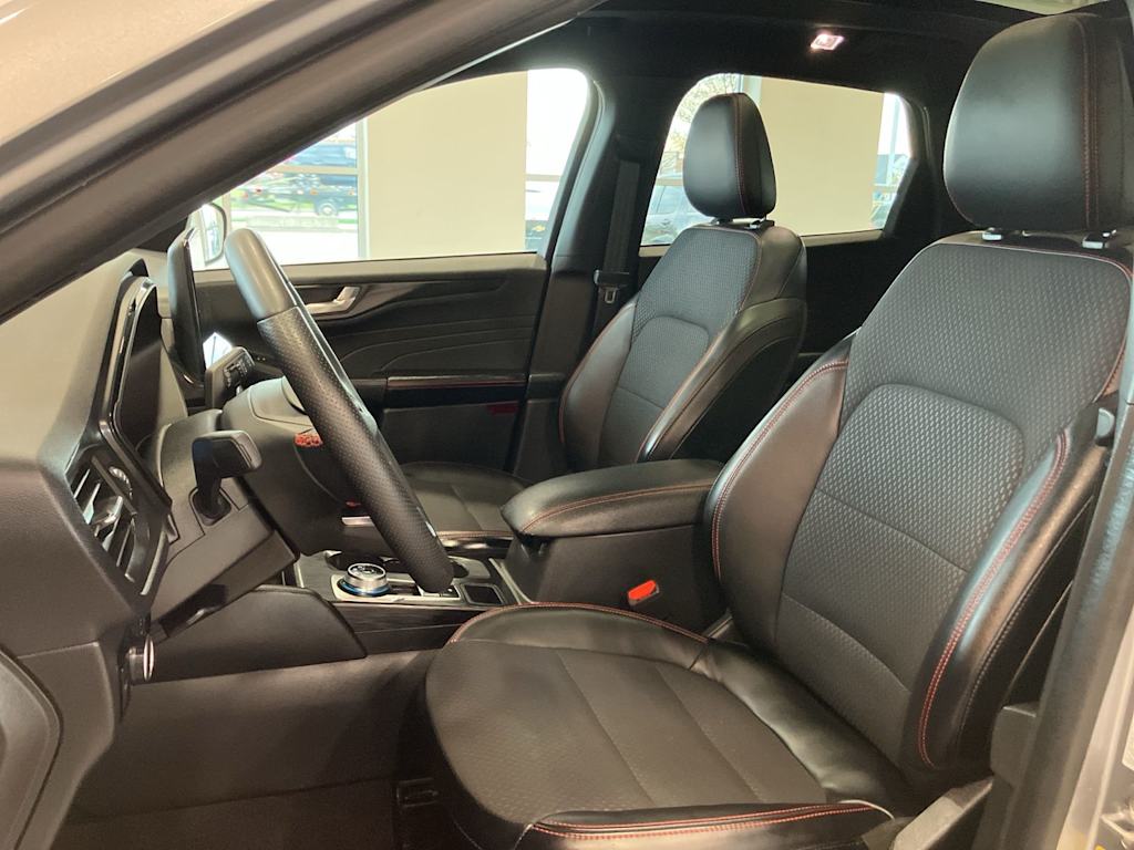 Thumbnail: 2024 Ford Escape - 9