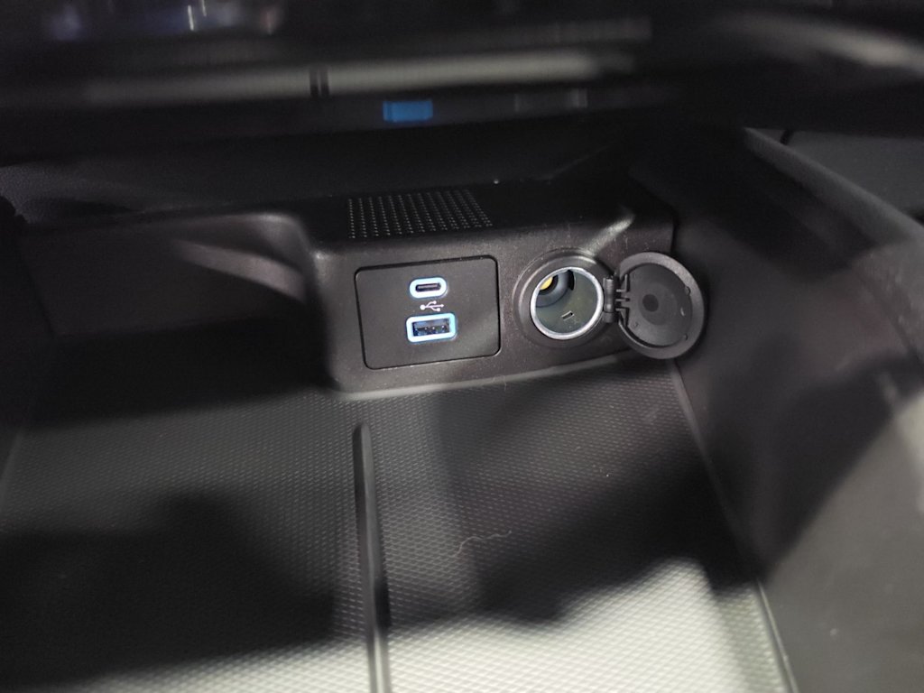 Thumbnail: 2023 Ford Escape - 33