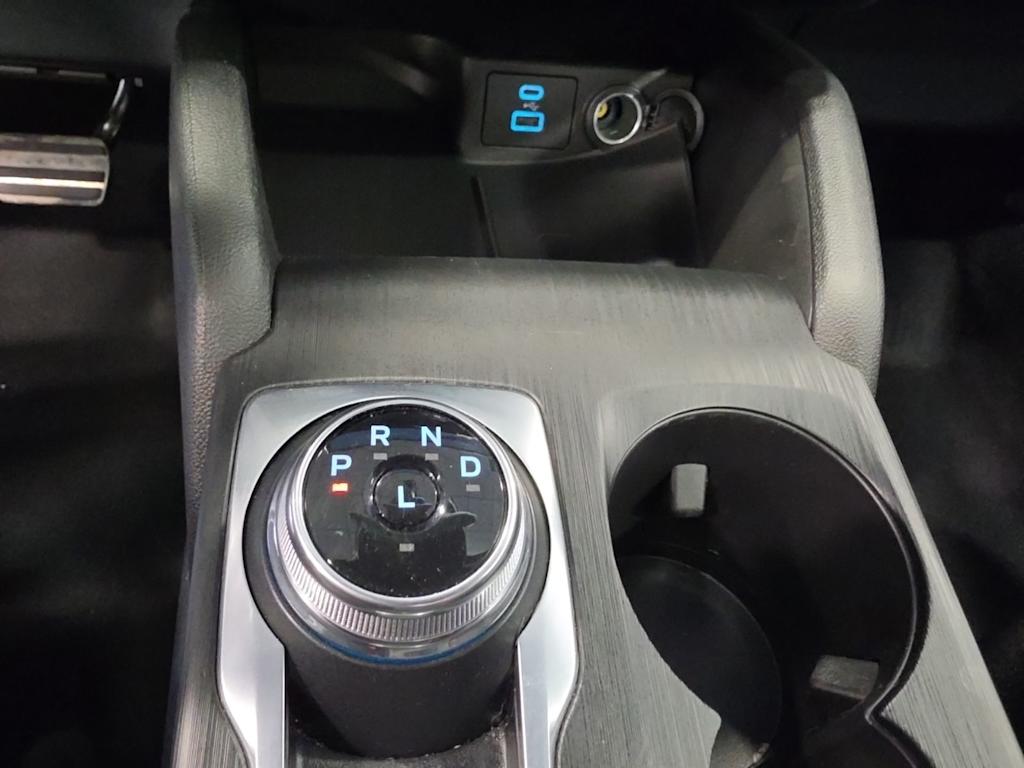 Thumbnail: 2023 Ford Escape - 32