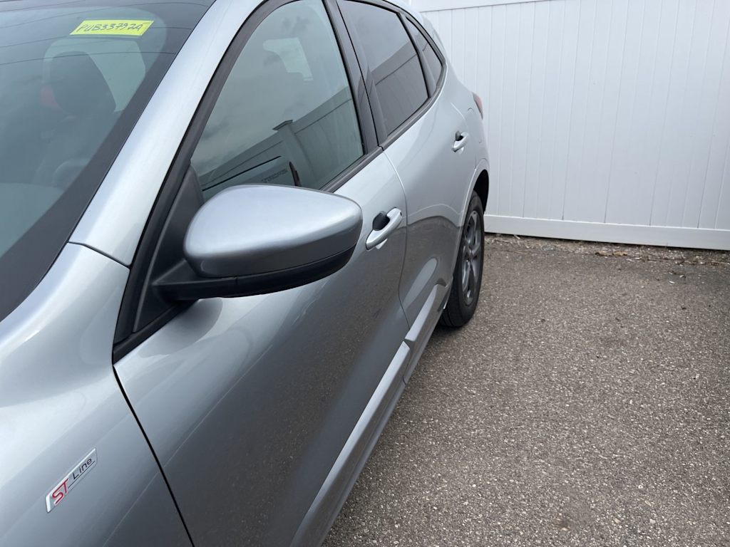 Thumbnail: 2023 Ford Escape - 13