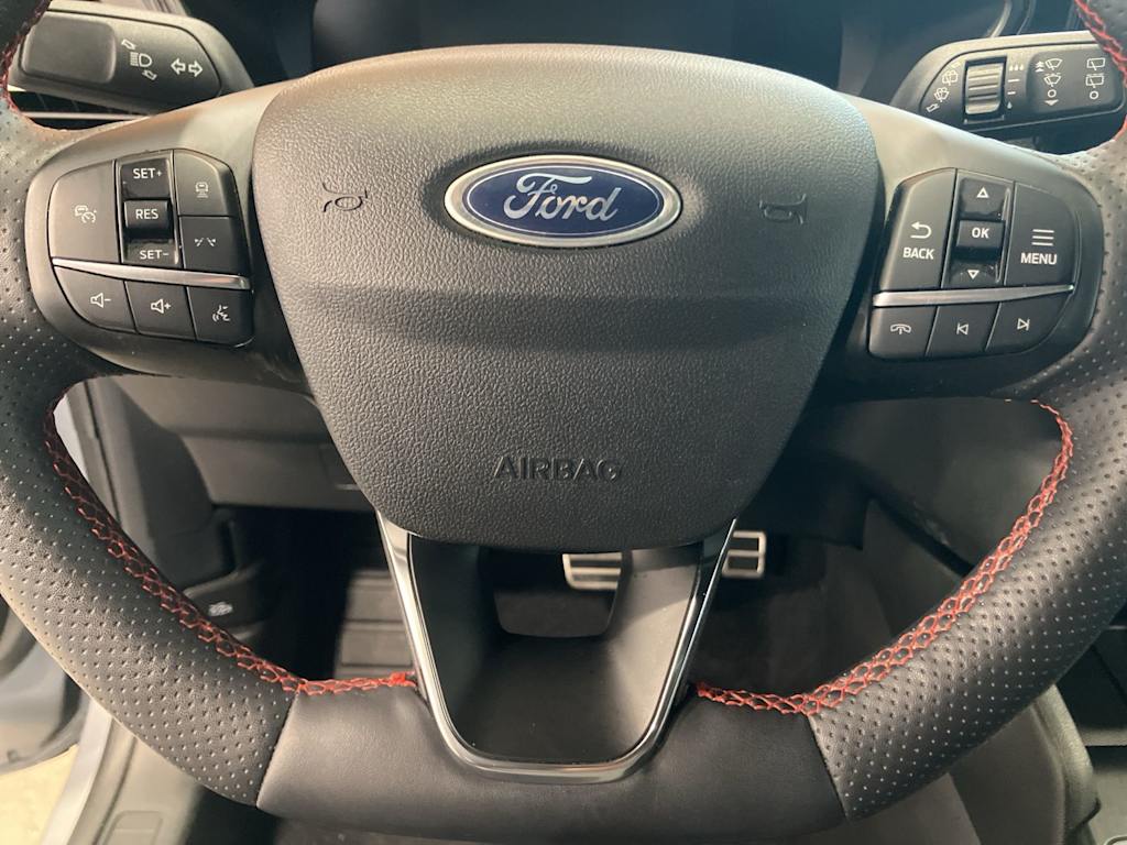 Thumbnail: 2023 Ford Escape - 20