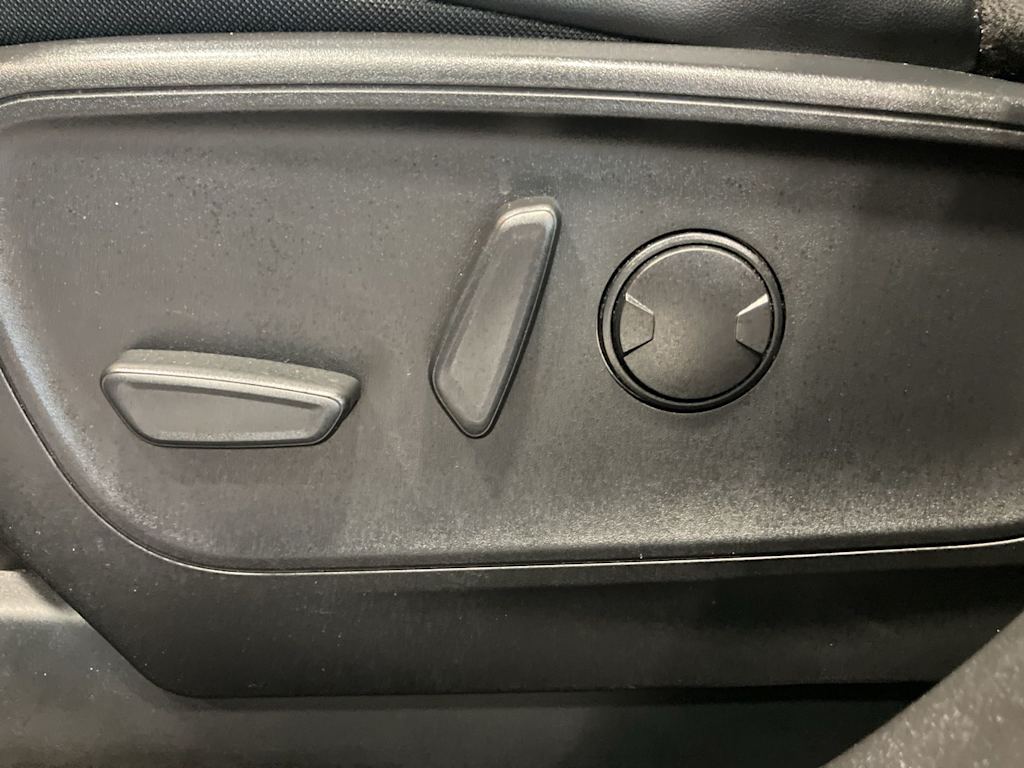 Thumbnail: 2023 Ford Escape - 19