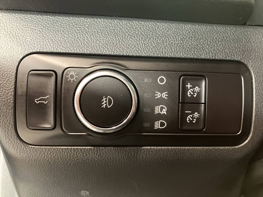 Thumbnail: 2023 Ford Escape - 24