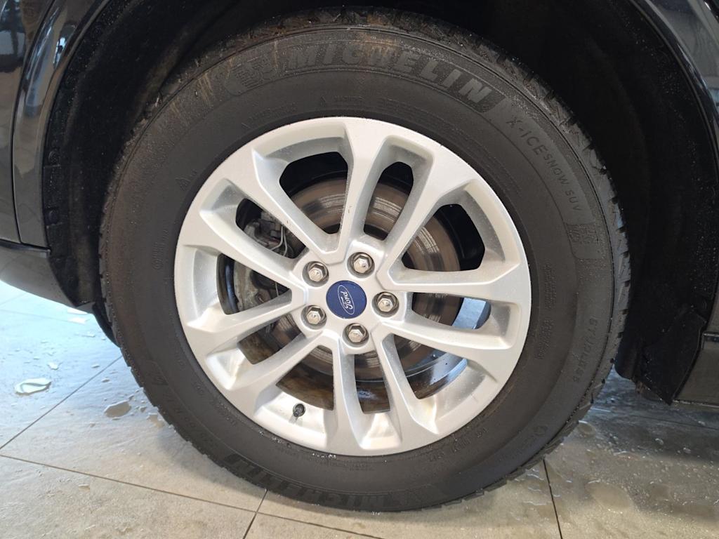 Thumbnail: 2025 Ford Escape - 6