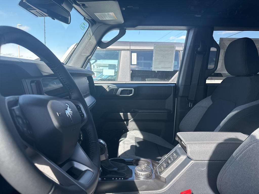 Thumbnail: 2026 Ford Bronco - 6