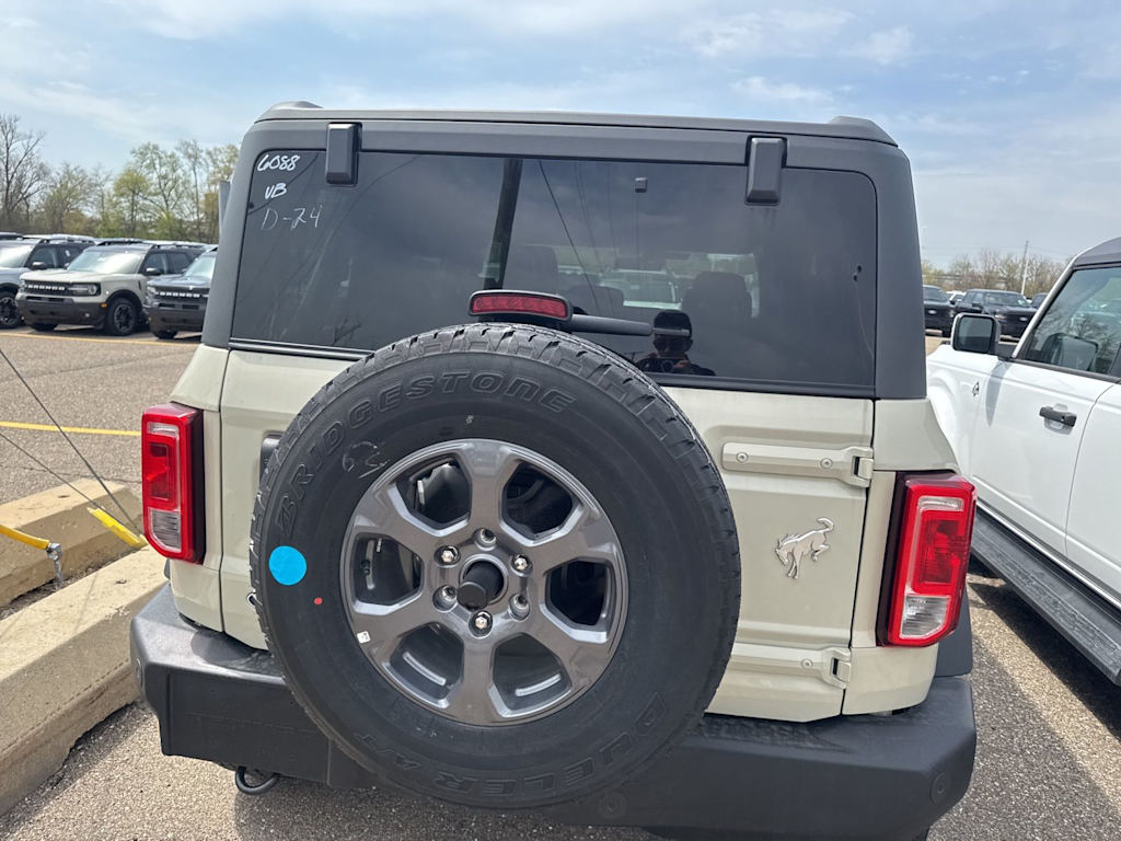 Thumbnail: 2026 Ford Bronco - 6