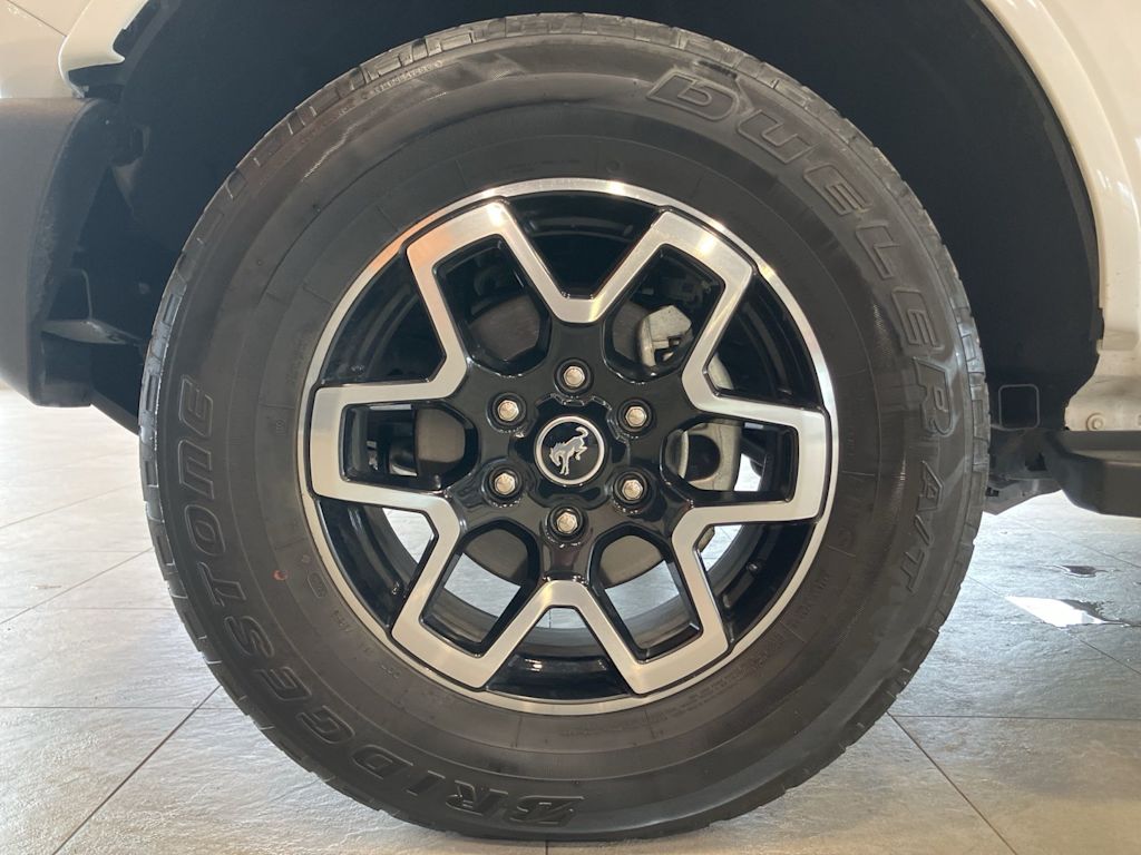 Thumbnail: 2023 Ford Bronco - 7