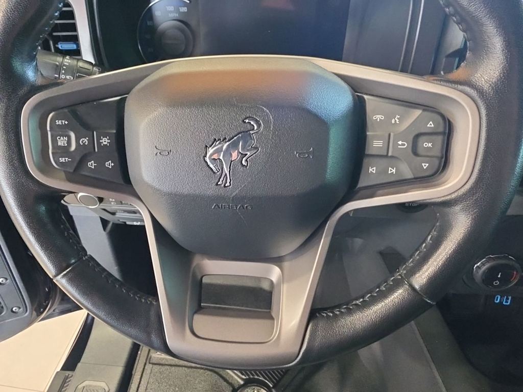 Thumbnail: 2022 Ford Bronco - 23